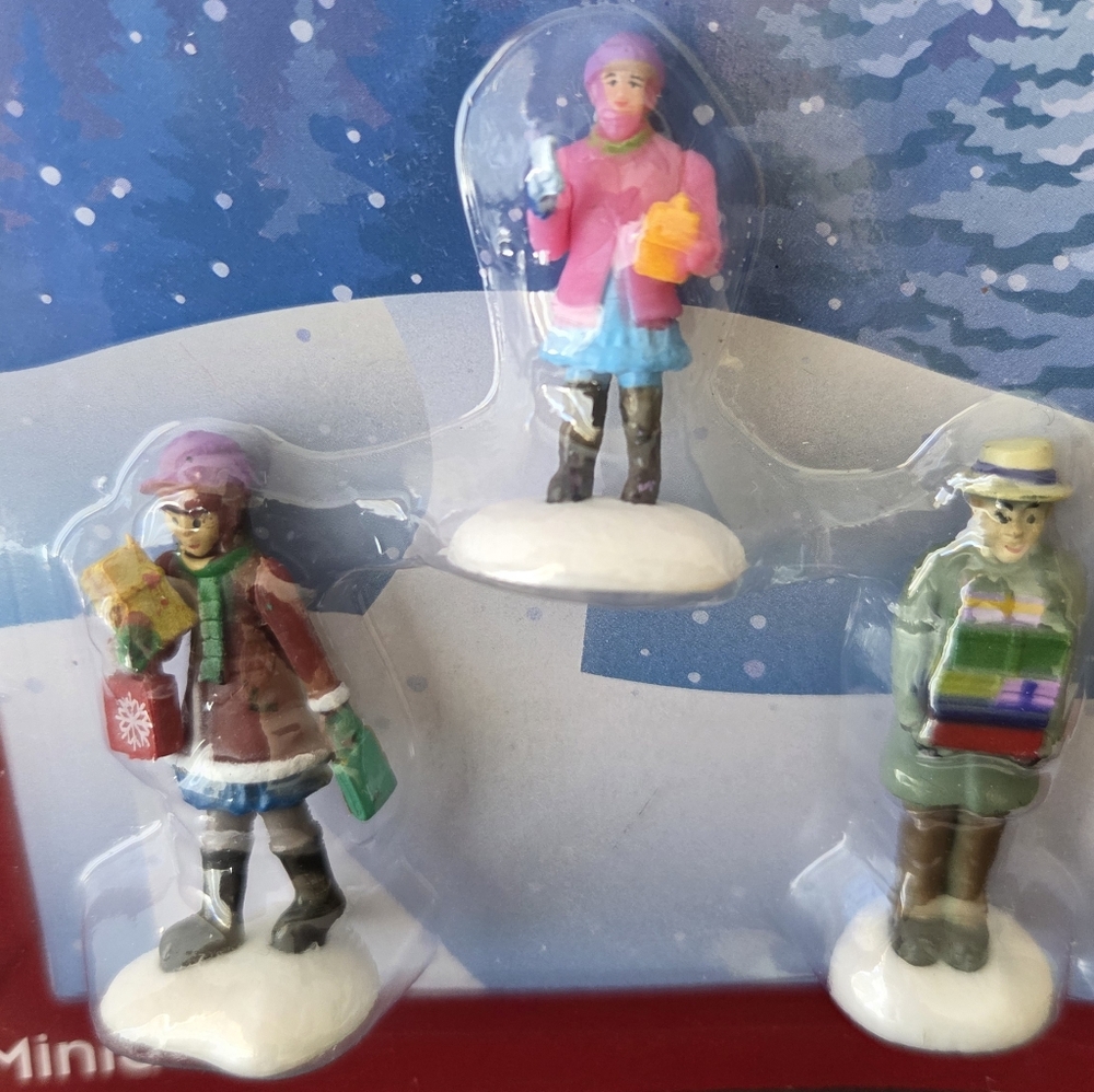 Cobblestone Corners Christmas Winter Village Figurines 3pc Set Home Decor Accent - Picture 2 of 8